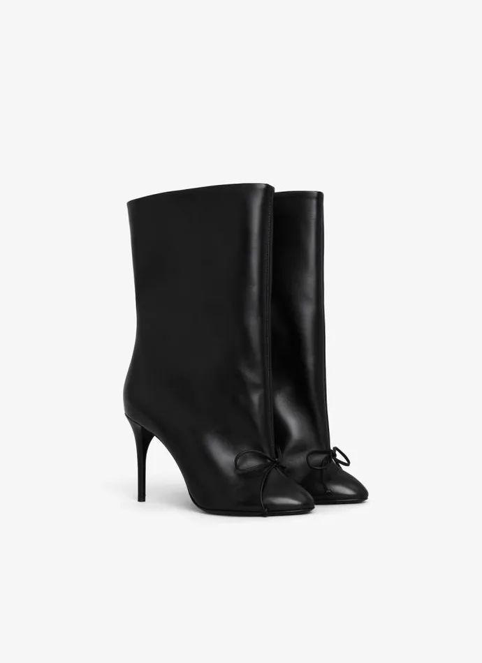 Alaa Boots and Ankle Boots DECOLLETE LOW BOOTS IN LAMBSKIN Black 8211 Women Alaa Boots and Ankle Boots DECOLLETE LOW BOOTS IN LAMBSKIN Black 8211 Women