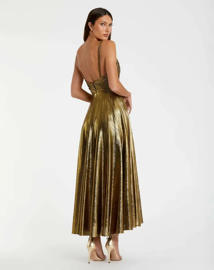 Cocktail Dresses Gold Sleeveless V Neck Pleated Top Metallic Dress Antique Gold Mac Duggal Women