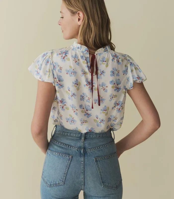 DEN Yvie Top Bleu Frolicking Floral Women Tops DEN Yvie Top Bleu Frolicking Floral Women Tops