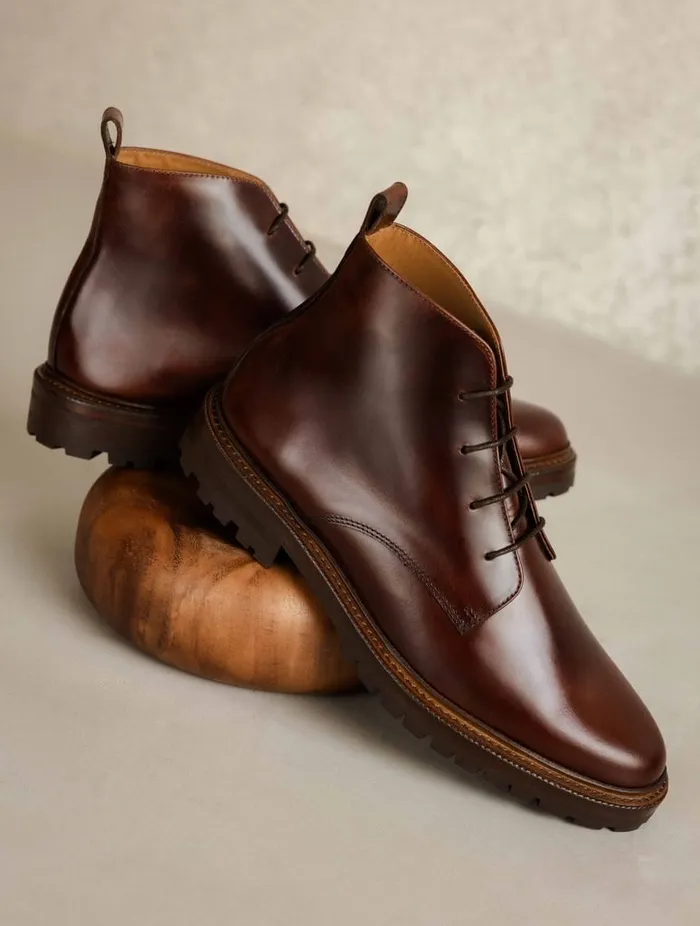 Howelsen Coffee Liqueur Men Bobbies Boots