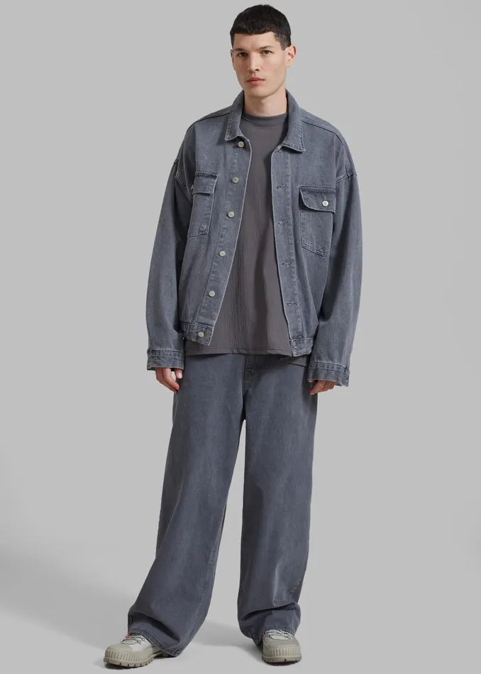 Men Connor Oversized Denim Jacket 8211 Grey Wash The Frankie Shop Outerwear