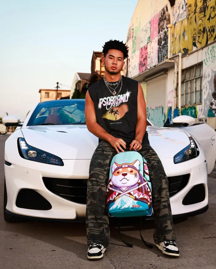SPRAYGROUND Backpacks I NEED A HERO BACKPACK 8211 Universal SPRAYGROUND Backpacks I NEED A HERO BACKPACK 8211 Universal