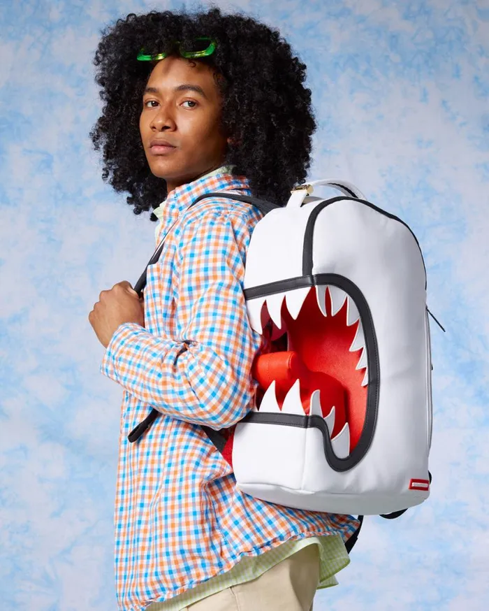 SPRAYGROUND Backpacks SCREAM SHARK ART PIECE BACKPACK DLXV 8211 Universal SPRAYGROUND Backpacks SCREAM SHARK ART PIECE BACKPACK DLXV 8211 Universal