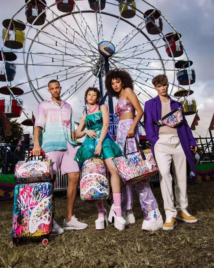 SPRAYGROUND Crossbodys LOWER EAST SIDE SAVVY CROSSBODY 8211 Universal SPRAYGROUND Crossbodys LOWER EAST SIDE SAVVY CROSSBODY 8211 Universal