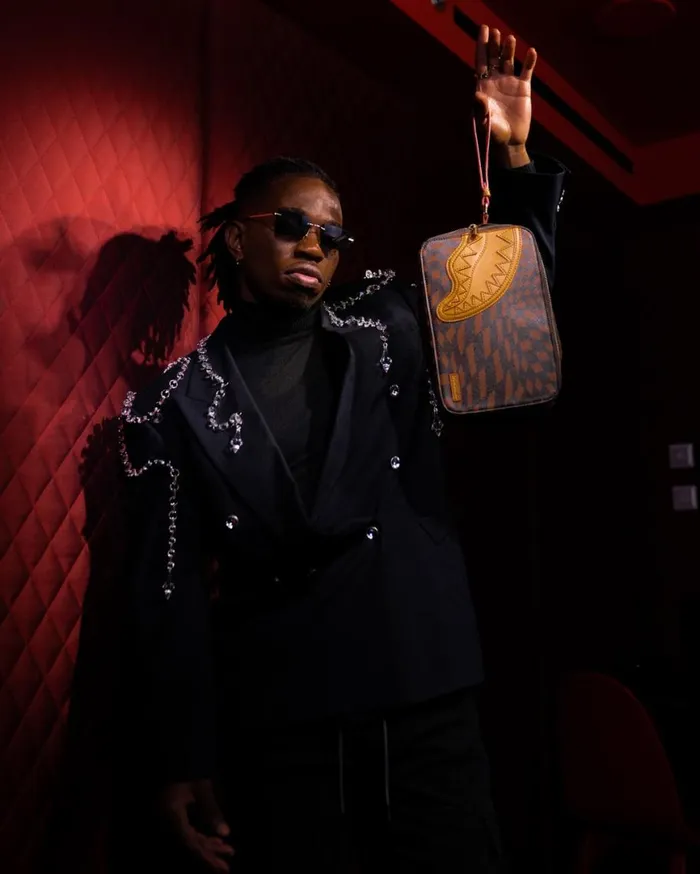 SPRAYGROUND Toiletries Aka Money Bags TRIPPY HENNY TOILETRY BAG 8211 Universal SPRAYGROUND Toiletries Aka Money Bags TRIPPY HENNY TOILETRY BAG 8211 Universal