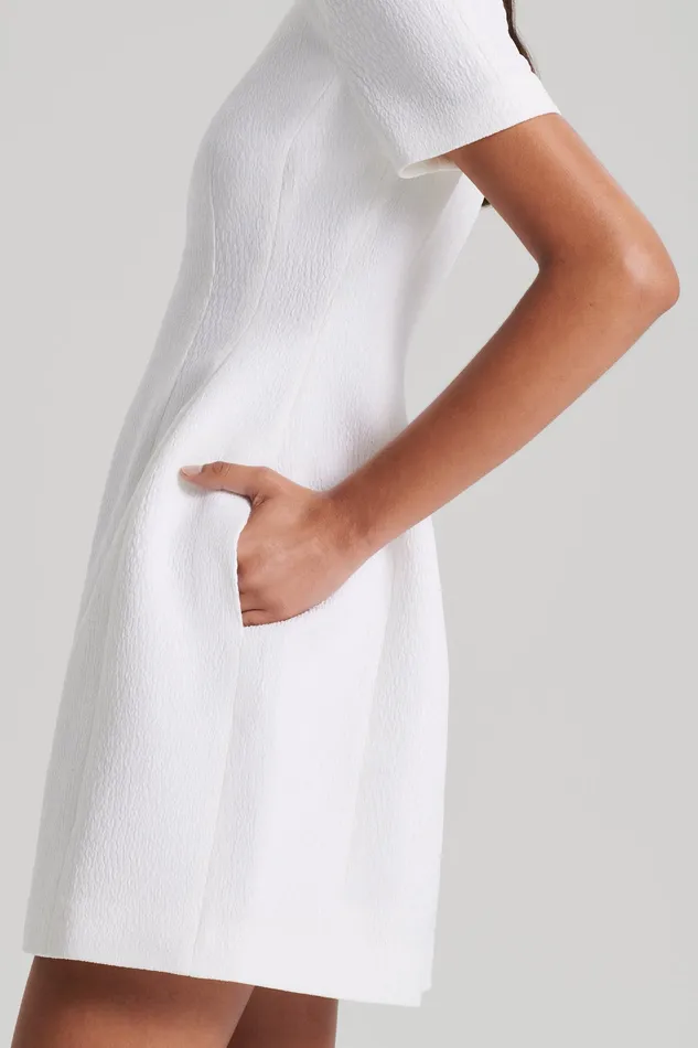 STRETCH REPTILE MINI DRESS WHITE Dresses Scanlan Theodore Women STRETCH REPTILE MINI DRESS WHITE Dresses Scanlan Theodore Women
