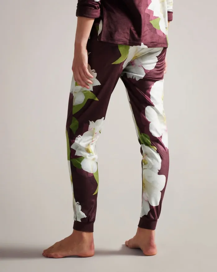 Women AMBSEY 8211 Floral Velour Pyjama Set Deep Purple Ted Baker Lingerie and Pyjamas Women AMBSEY 8211 Floral Velour Pyjama Set Deep Purple Ted Baker Lingerie and Pyjamas
