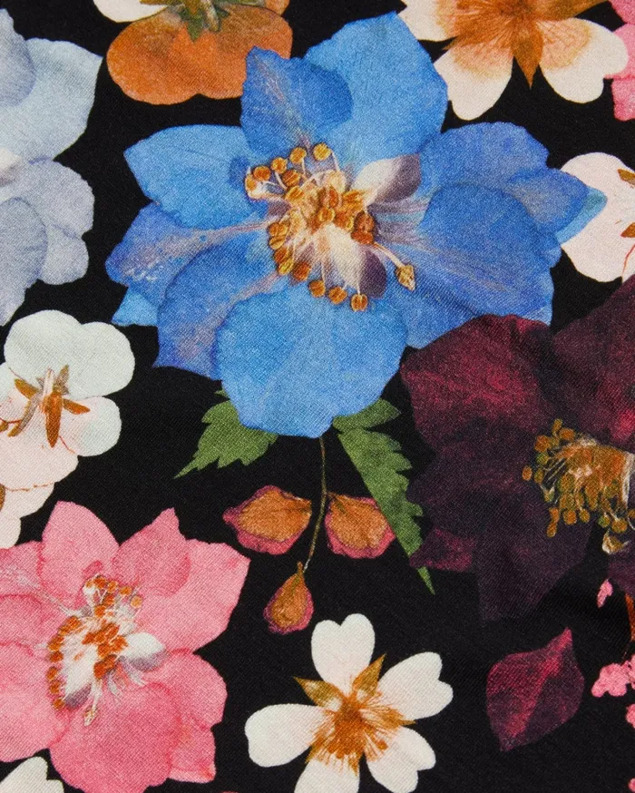 Women BEALAA 8211 Floral Print Fitted TShirt Black Ted Baker Tops and Blouses Women BEALAA 8211 Floral Print Fitted TShirt Black Ted Baker Tops and Blouses